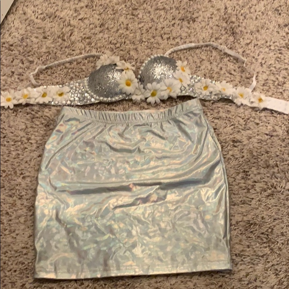 Skirt and top set